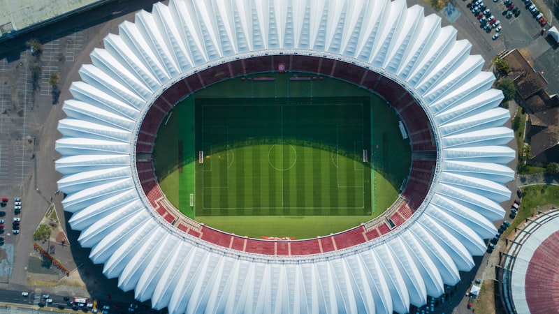 德国甲级联赛拜仁慕尼黑与多特蒙德国家德比火爆场面